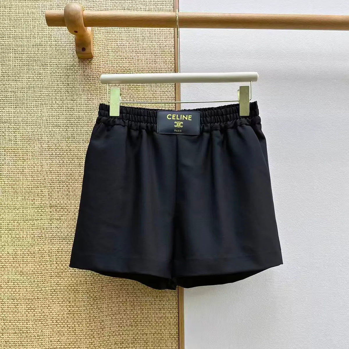 Leather Patch Elastic Waist Shorts