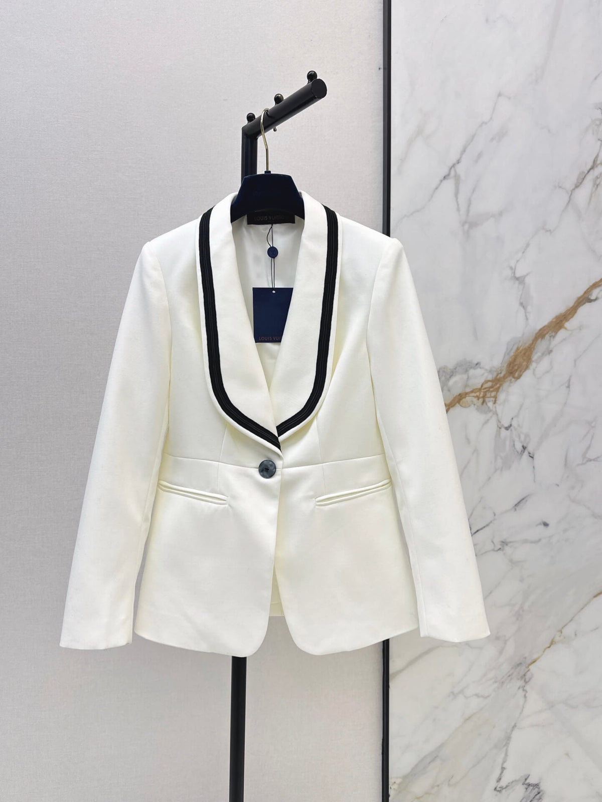 Trim Shawl Collar Fitted Suit Jacket
