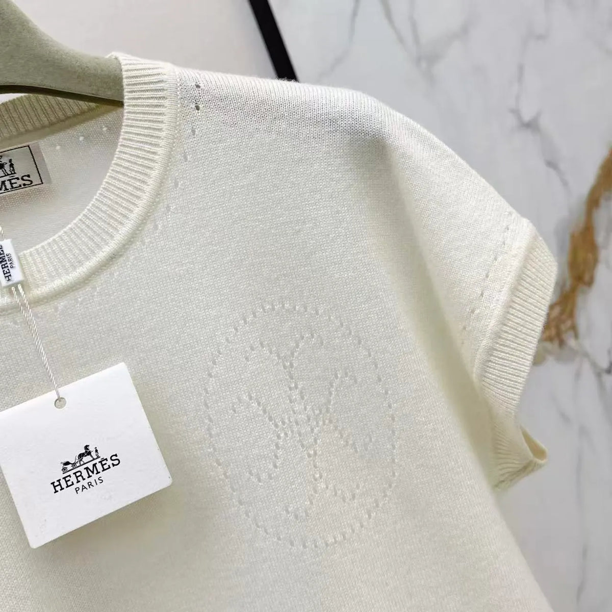 Minimalist Cashmere Short Sleeve