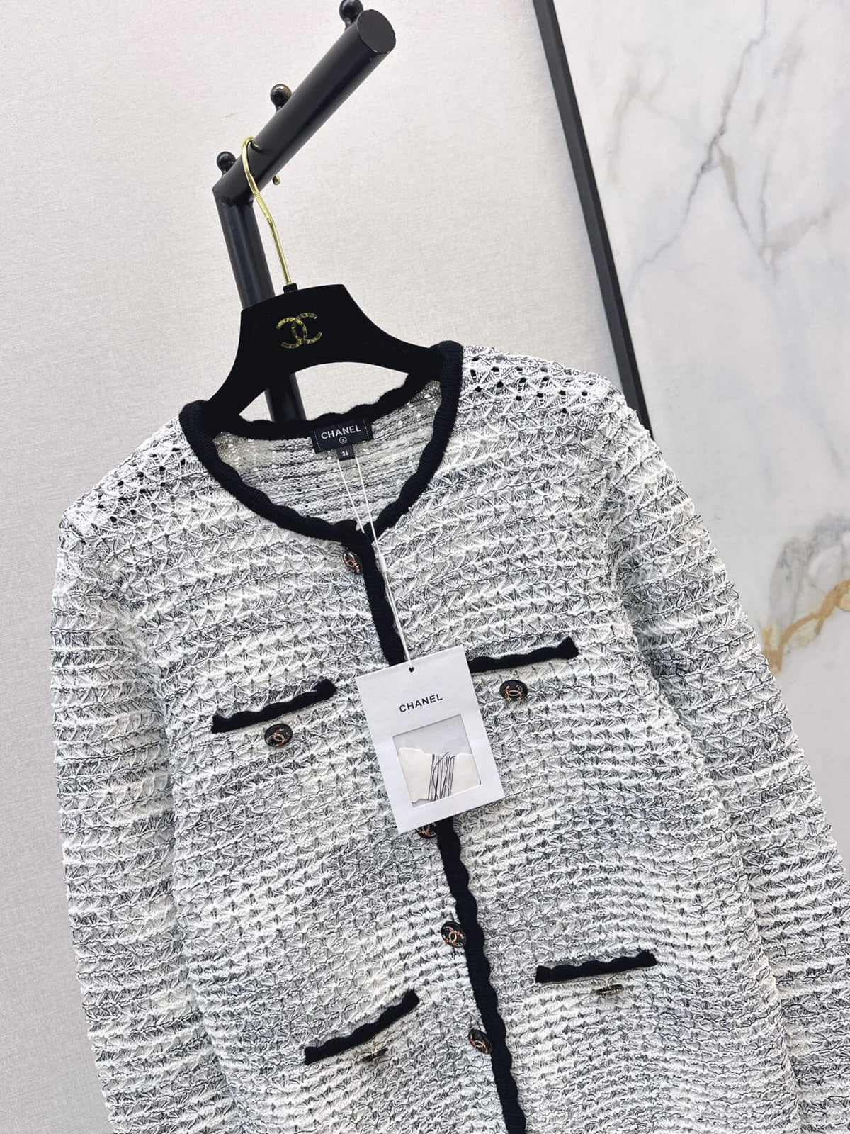 Contrast Trim Knit Cardigan