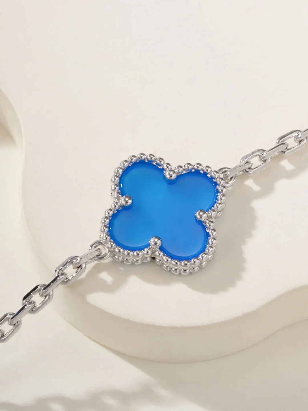 Trendy Blue Floral Link Bracelet