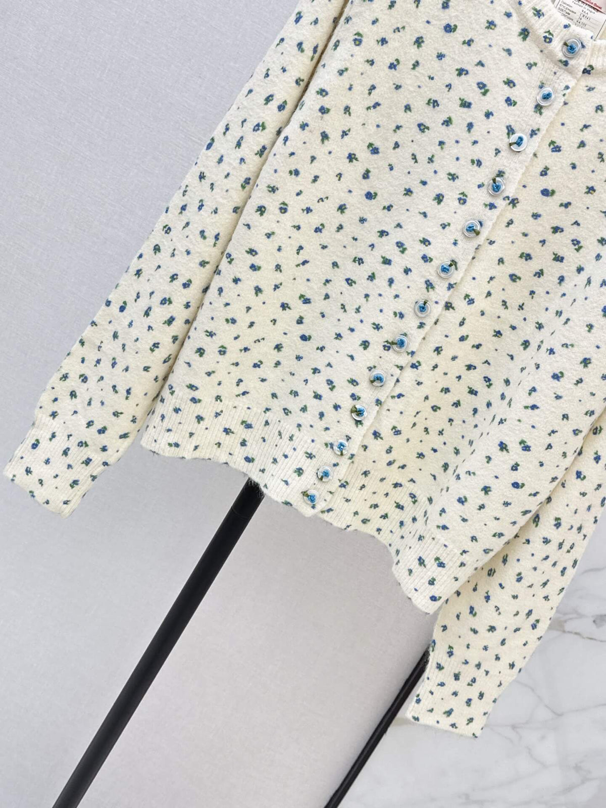 Round Neck Dotted Sweater Jacket