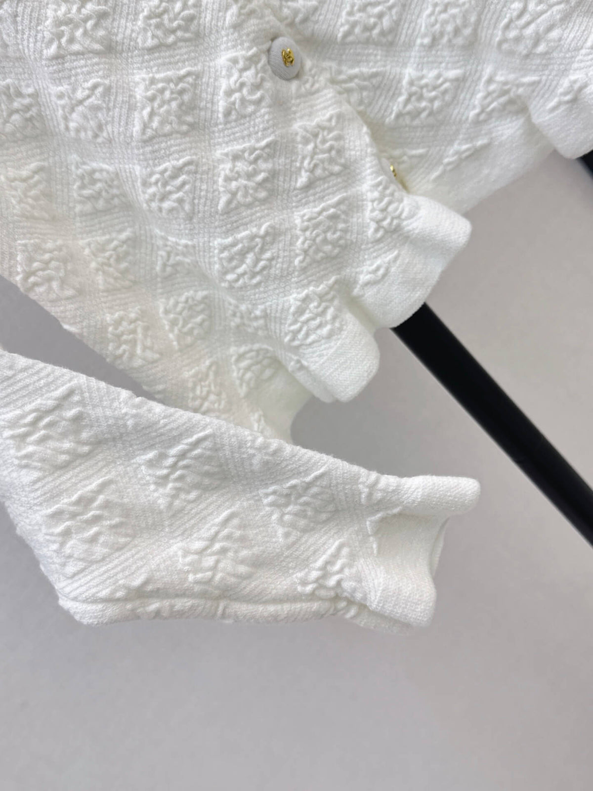Diamond Jacquard Ruffle Hem Knit Cardigan