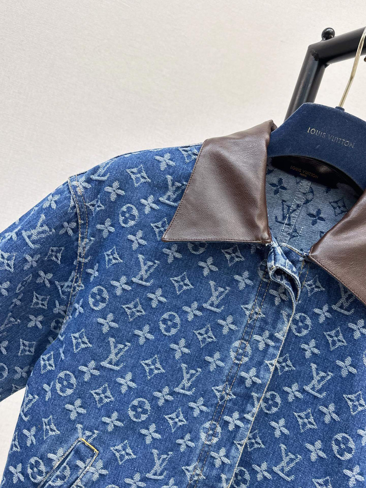 Allover Jacquard Rib Hem Denim Jacket
