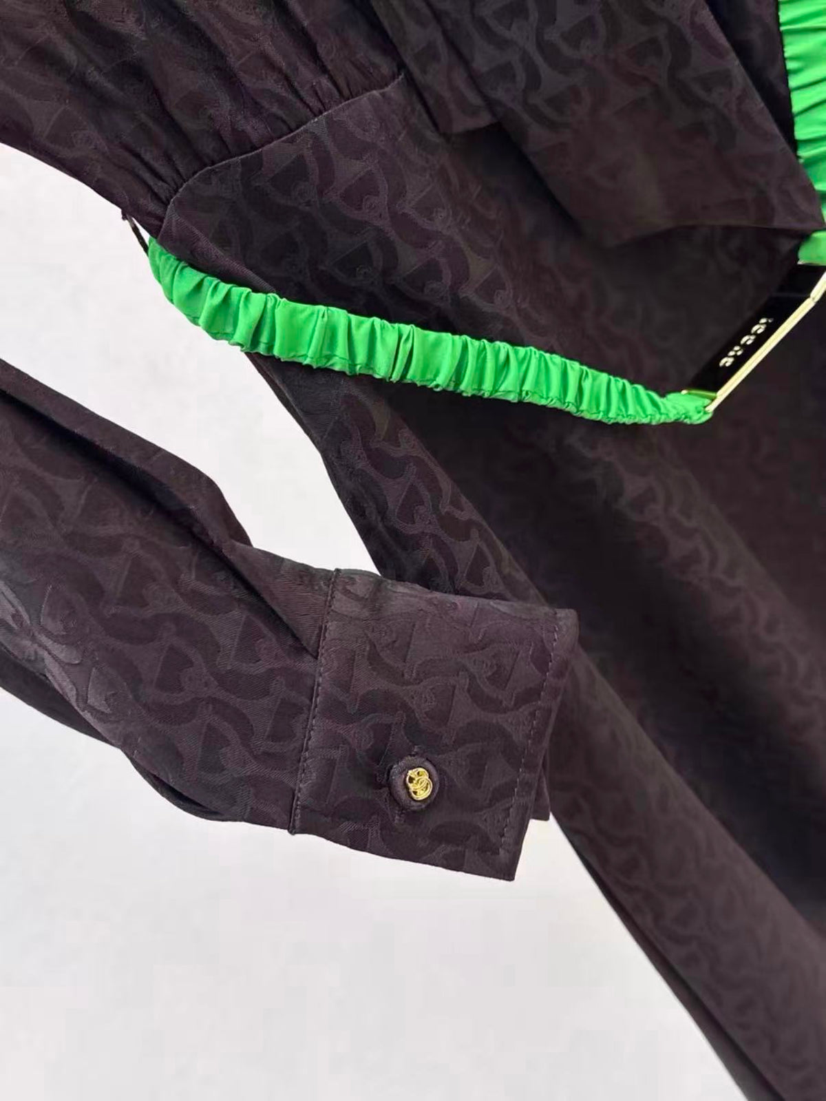 Ribbon-Tie Subtle Pattern Dress