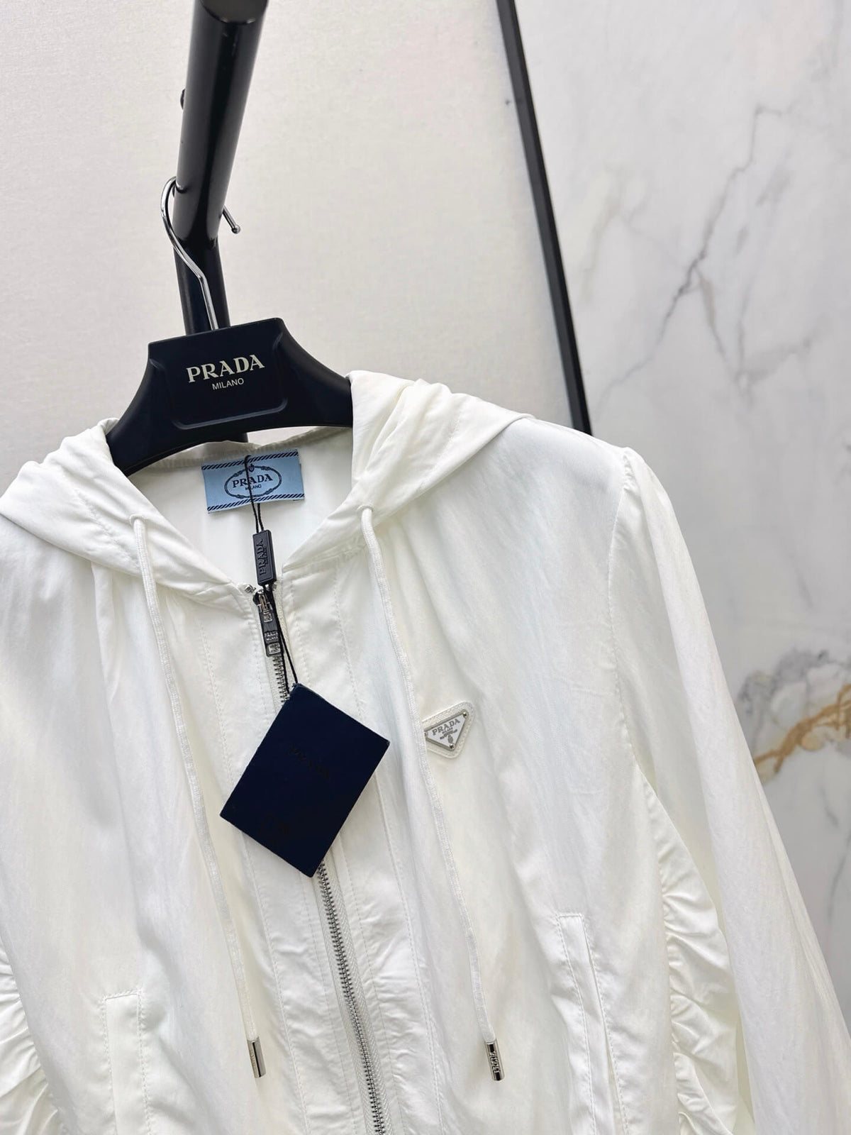 Triangle Hooded Cropped Jacket