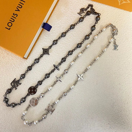 Street Style Distressed Pearl Necklace