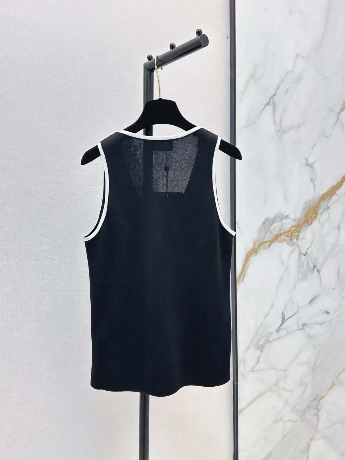 Detailed Cuff Design Tank Top