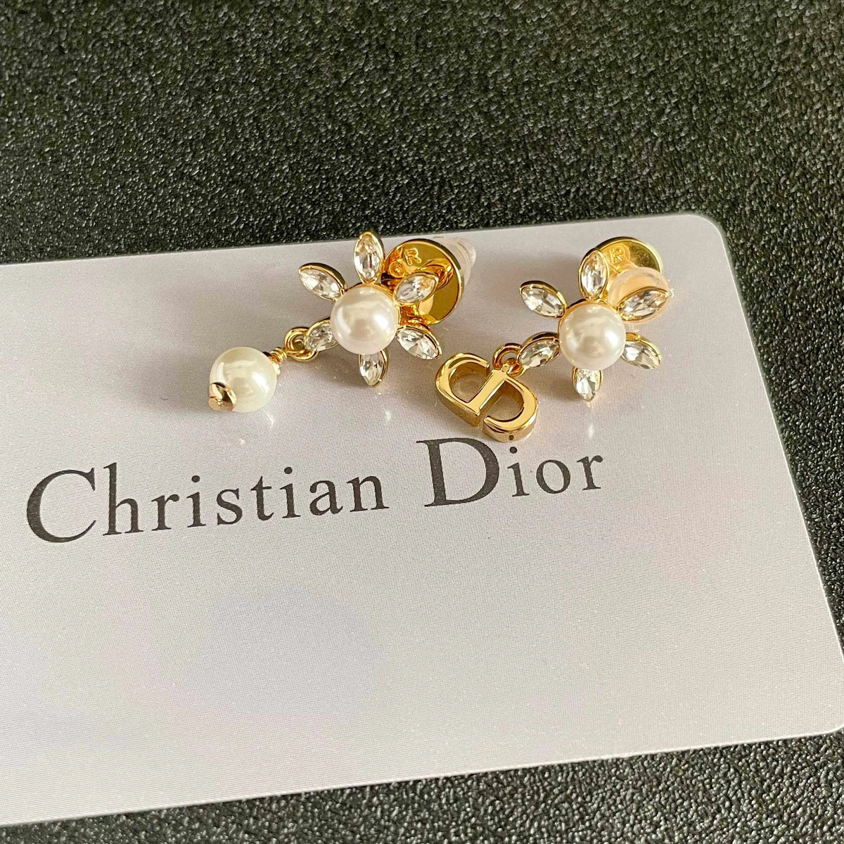 Vintage Pearl Drop Earrings